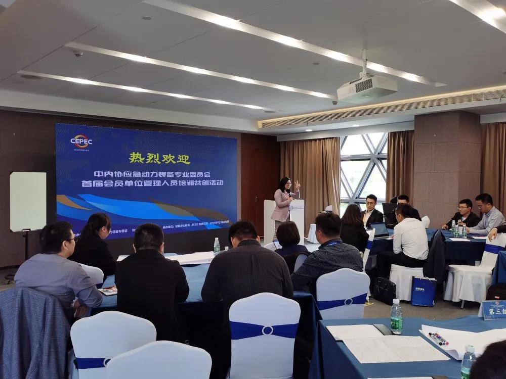 朱偉芹院長(zhǎng)帶來(lái)的《世界咖啡》分享討論活動(dòng) 朱偉芹院長(zhǎng)帶來(lái)的《世界咖啡》分享討論活動(dòng)